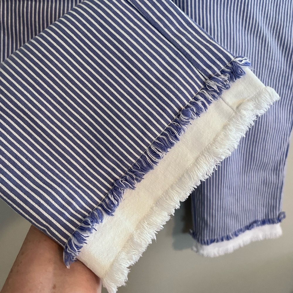 Ruby Rd | 8 | Crop With Frayed Hem - image 2